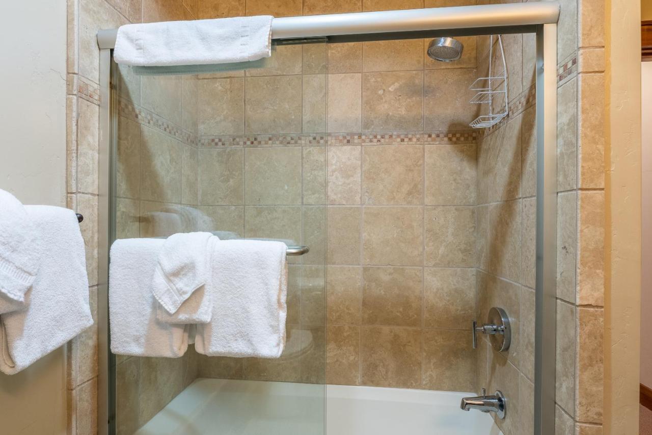 Holiday home Newly Updated Red Slate 4 Is A 4 Bedrm 3 Full Bathrm Townhome Close To Canyon That Sleeps 10